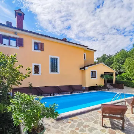 Holiday home Jakov - Roj431 By Interhome