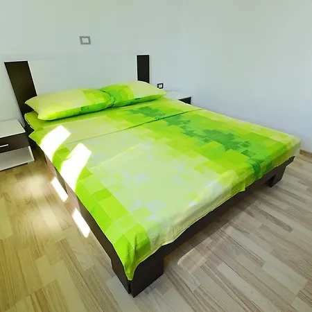 Holiday Jakov Holiday home Galizana